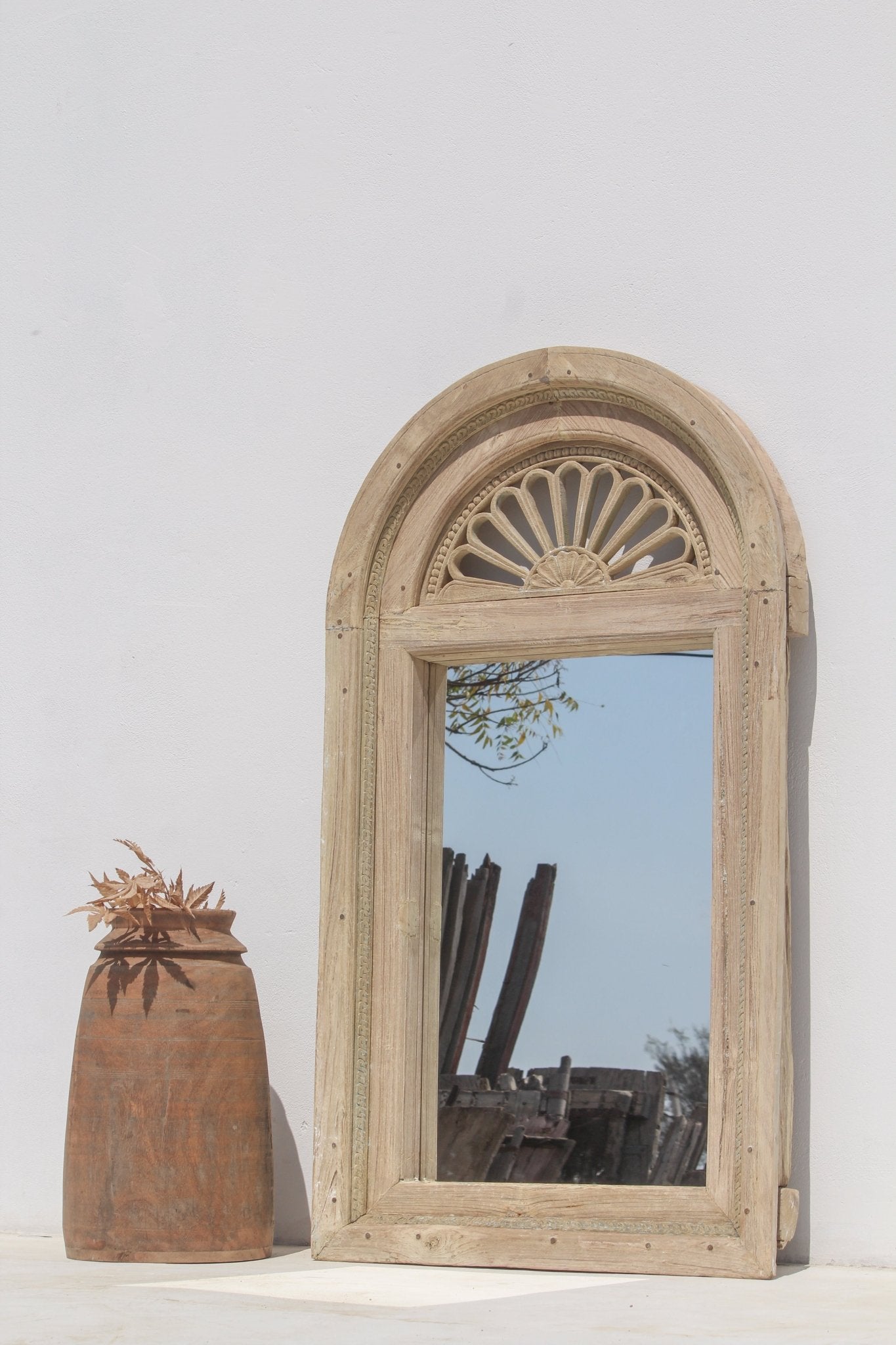 Arched Carved Mirror - BHM Home