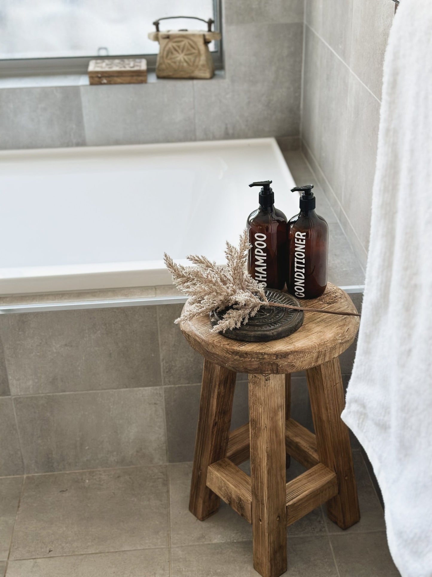 Rustic Round Stool - Low - BHM HomeBench and Stools