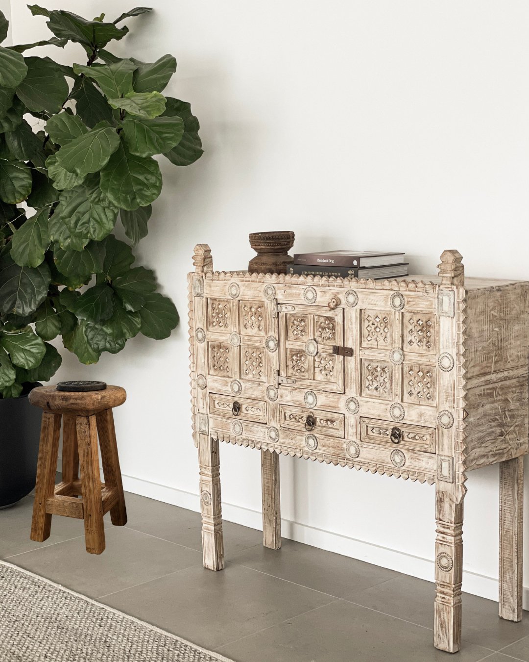 Rustic Round Stool - Low - BHM HomeBench and Stools