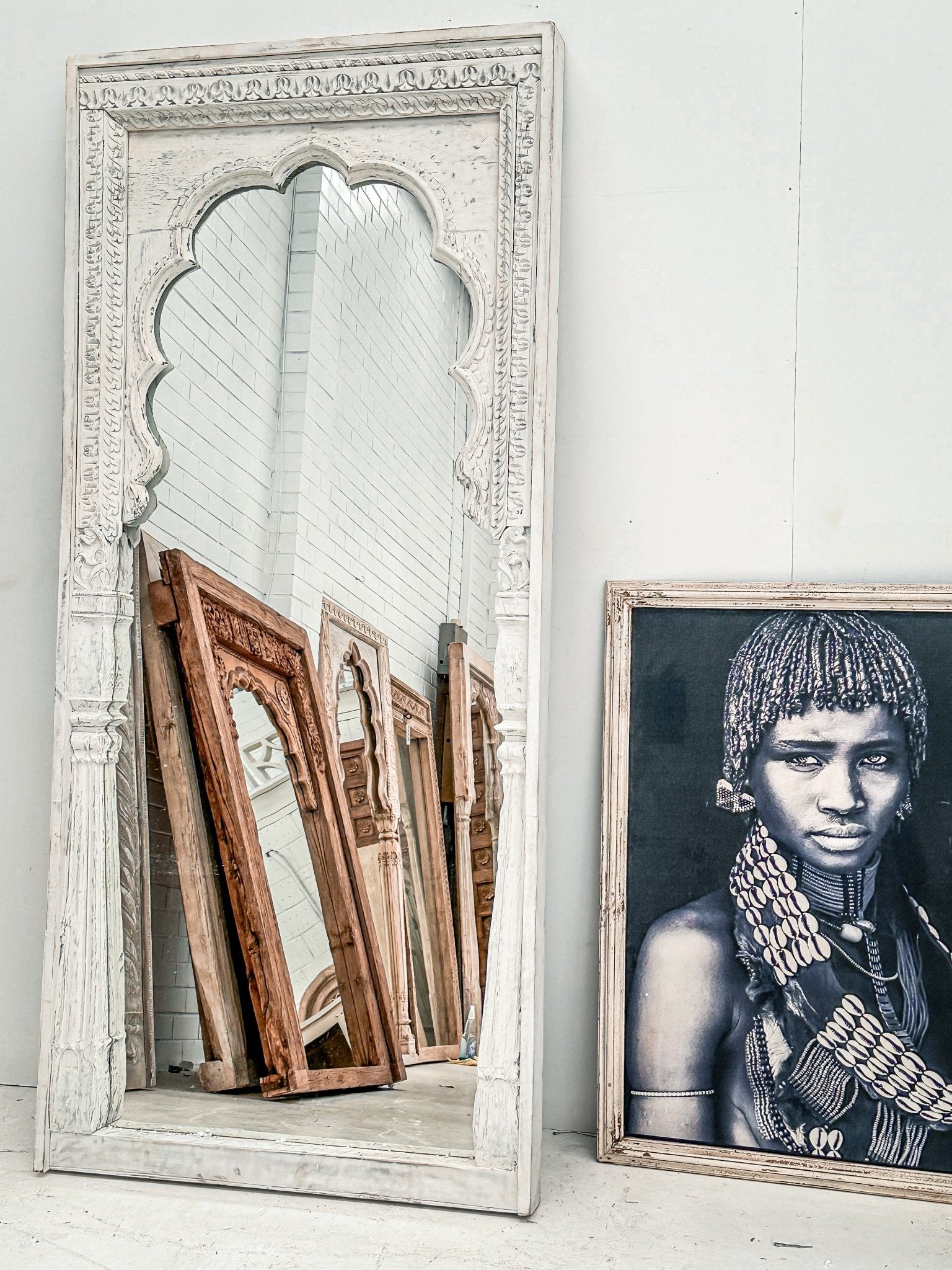 Whitewash Arch Mirror - BHM Home